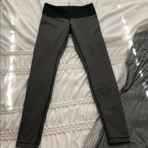 Lululemon black and white stripped pants
